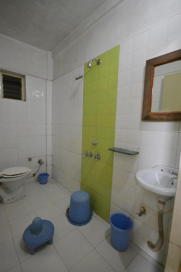 Hotel Sai Vishwa เชอร์ดี ภายนอก รูปภาพ